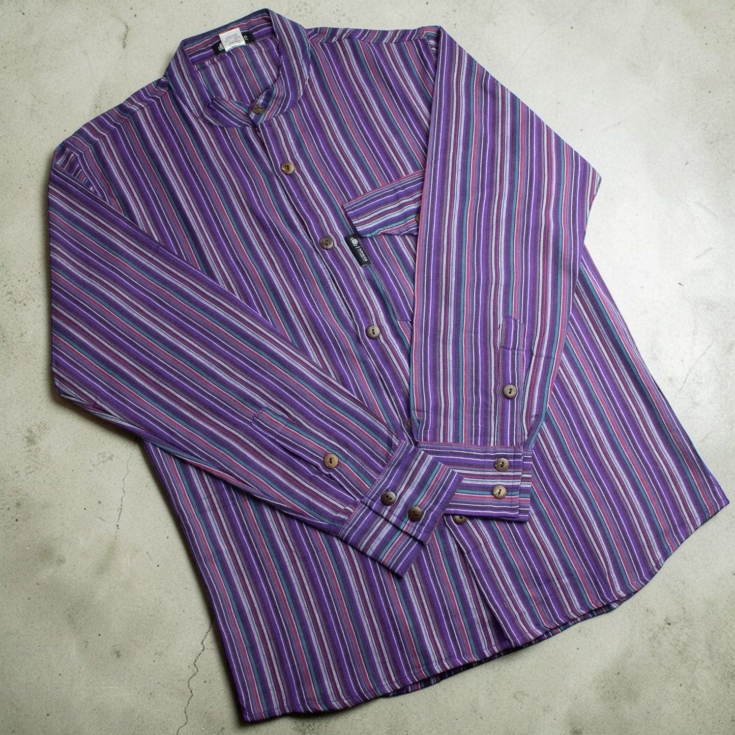 Nomad Sari Grandad Shirt – Black Purple – Größe M