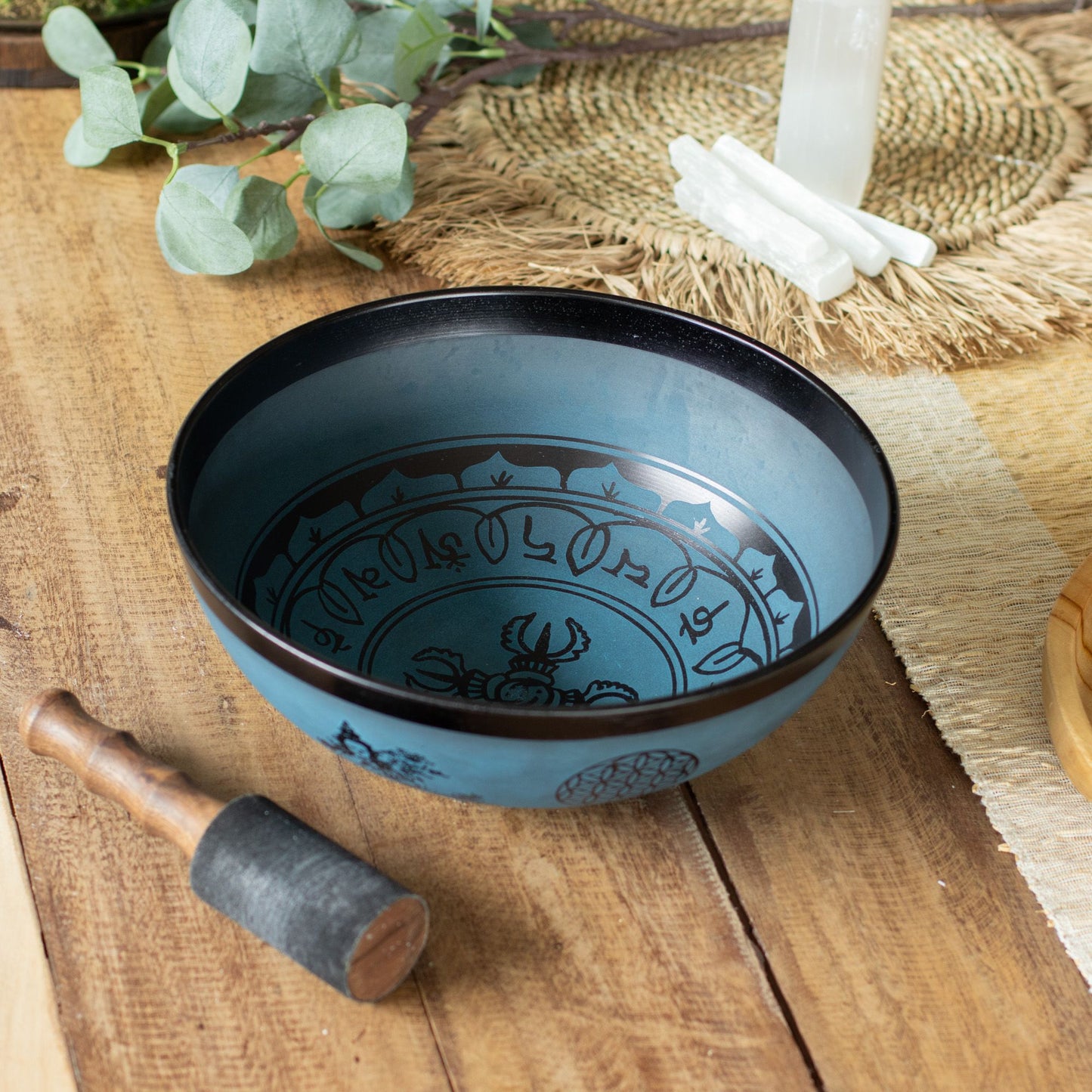 Große Aluminium Klangschale Tibetisches Doppel-Dorje – Blau 27cm