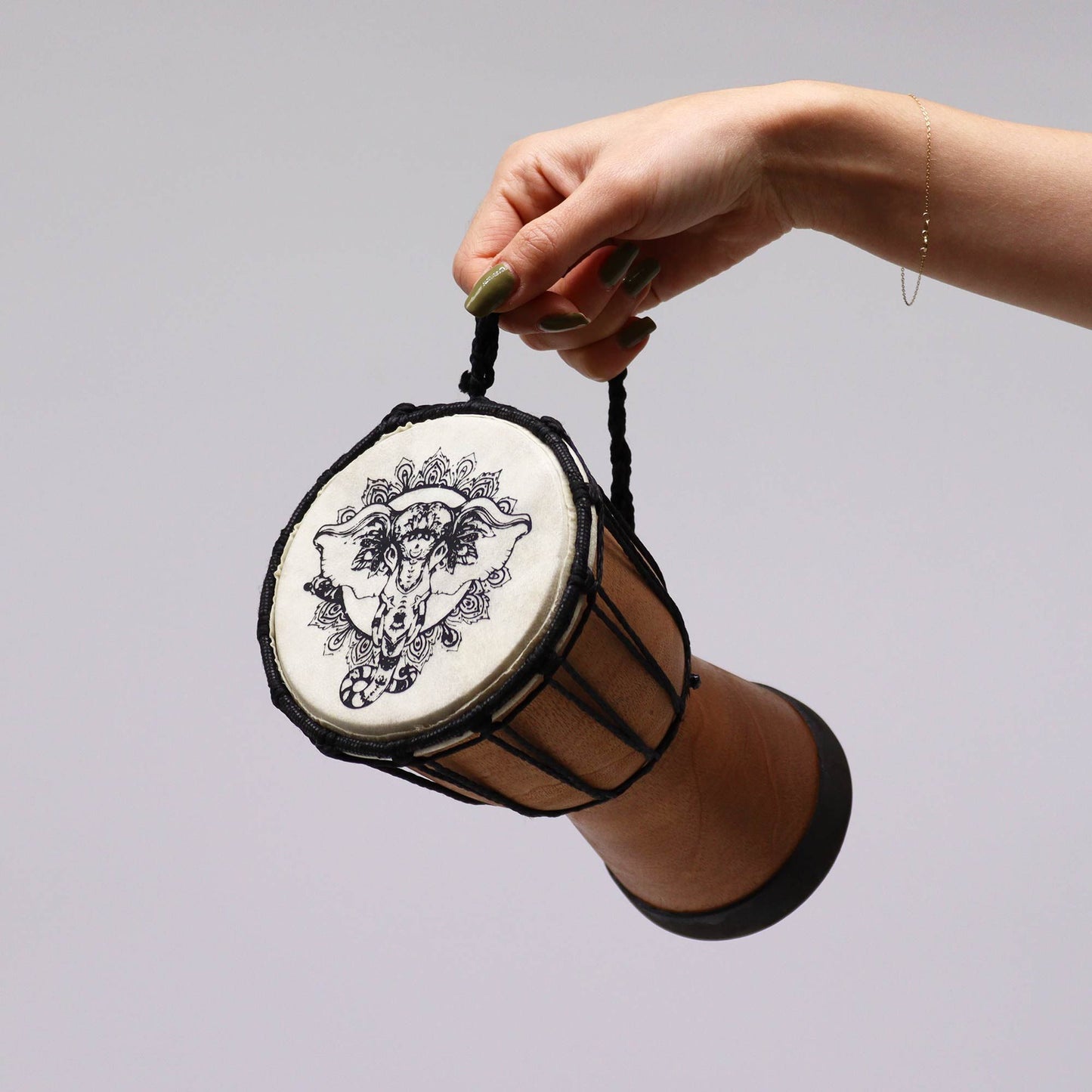 Handgefertigte Djembe Trommel mit breitem Kopf – Elefant 20cm