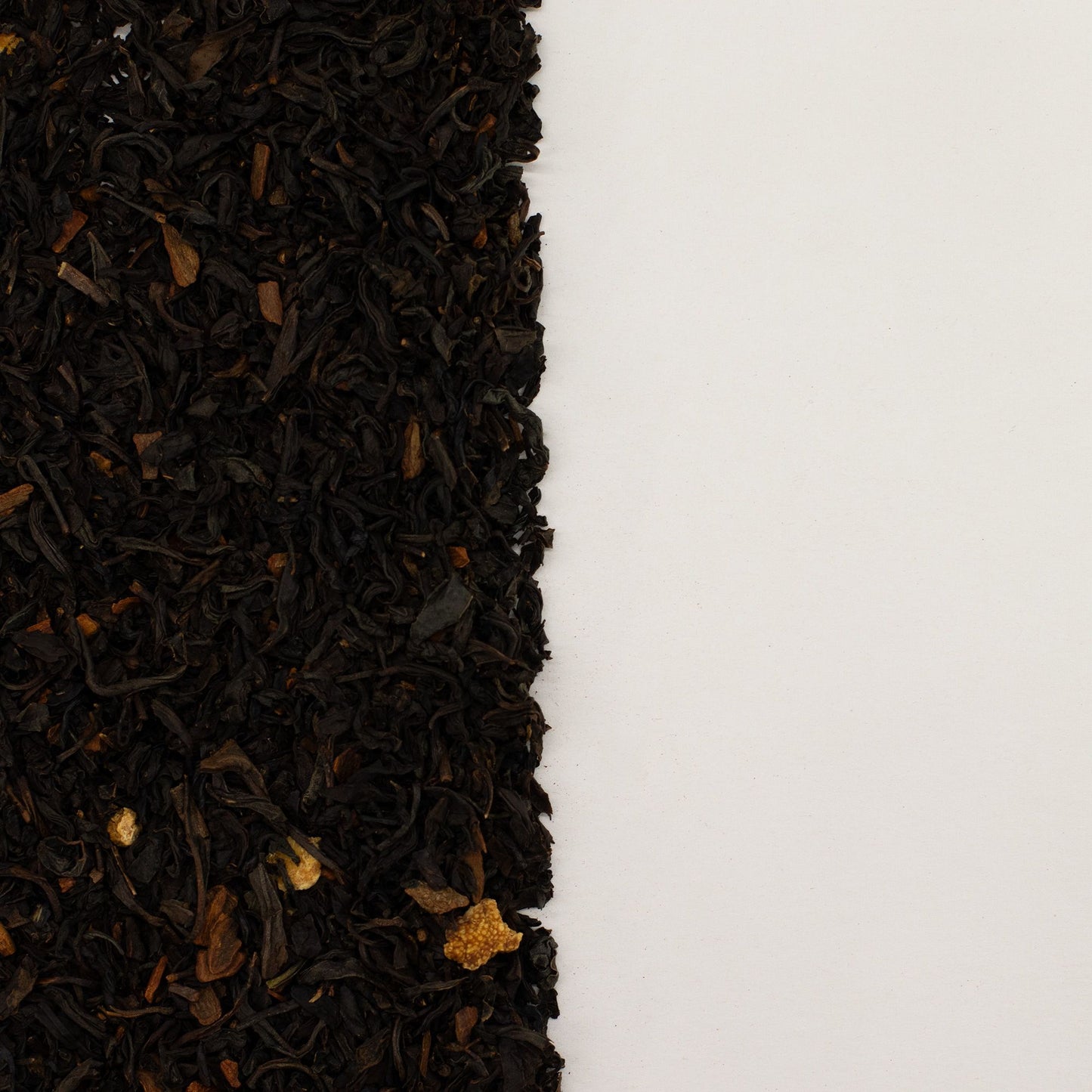 50g Bio Schwarztee – Orange & Zitrus | Organic Narnaja Black Tea (Dose)