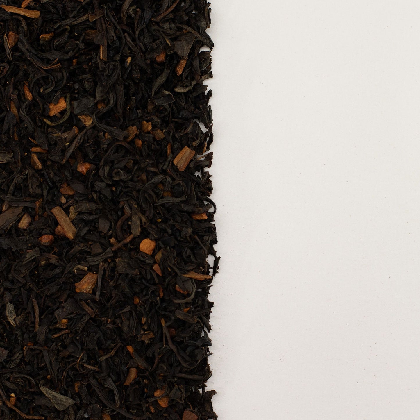 50g Bio Schwarztee – Zimt & Wärme | Organic Cinnamon Black Tea (Dose)