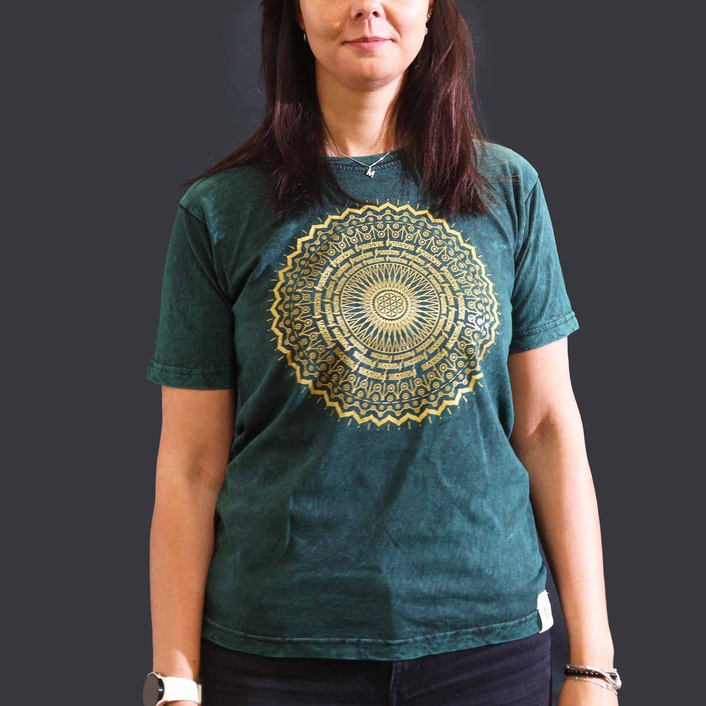 Nomad Sari Stonewashed T-Shirt – Mandala – Grün – Größe M