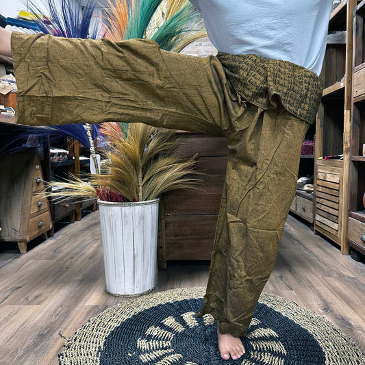 Yoga & Festival Hose – Thai Fisherman Mandala Mantra – Orange