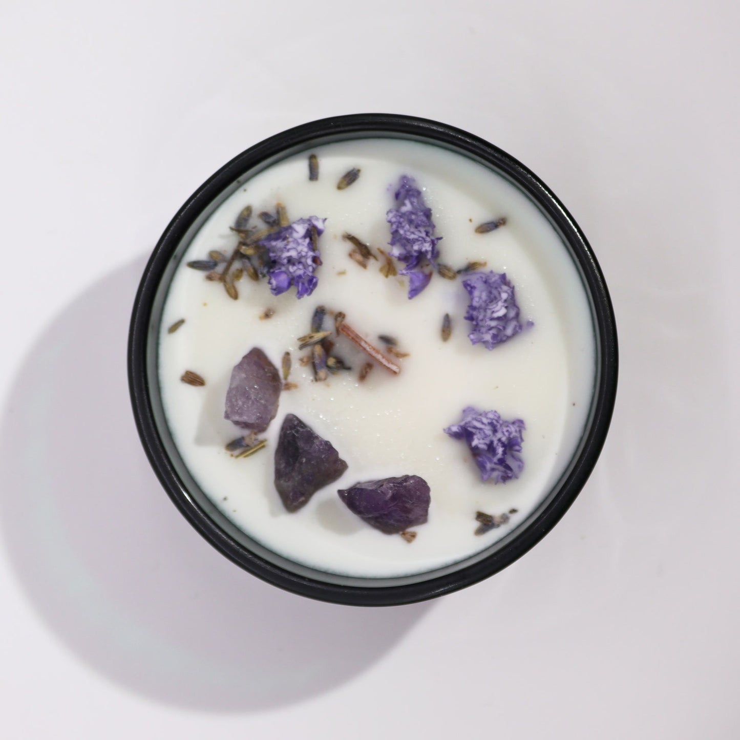 Hop Hare Kristallkerze – Der Mond | Duftkerze mit Amethyst